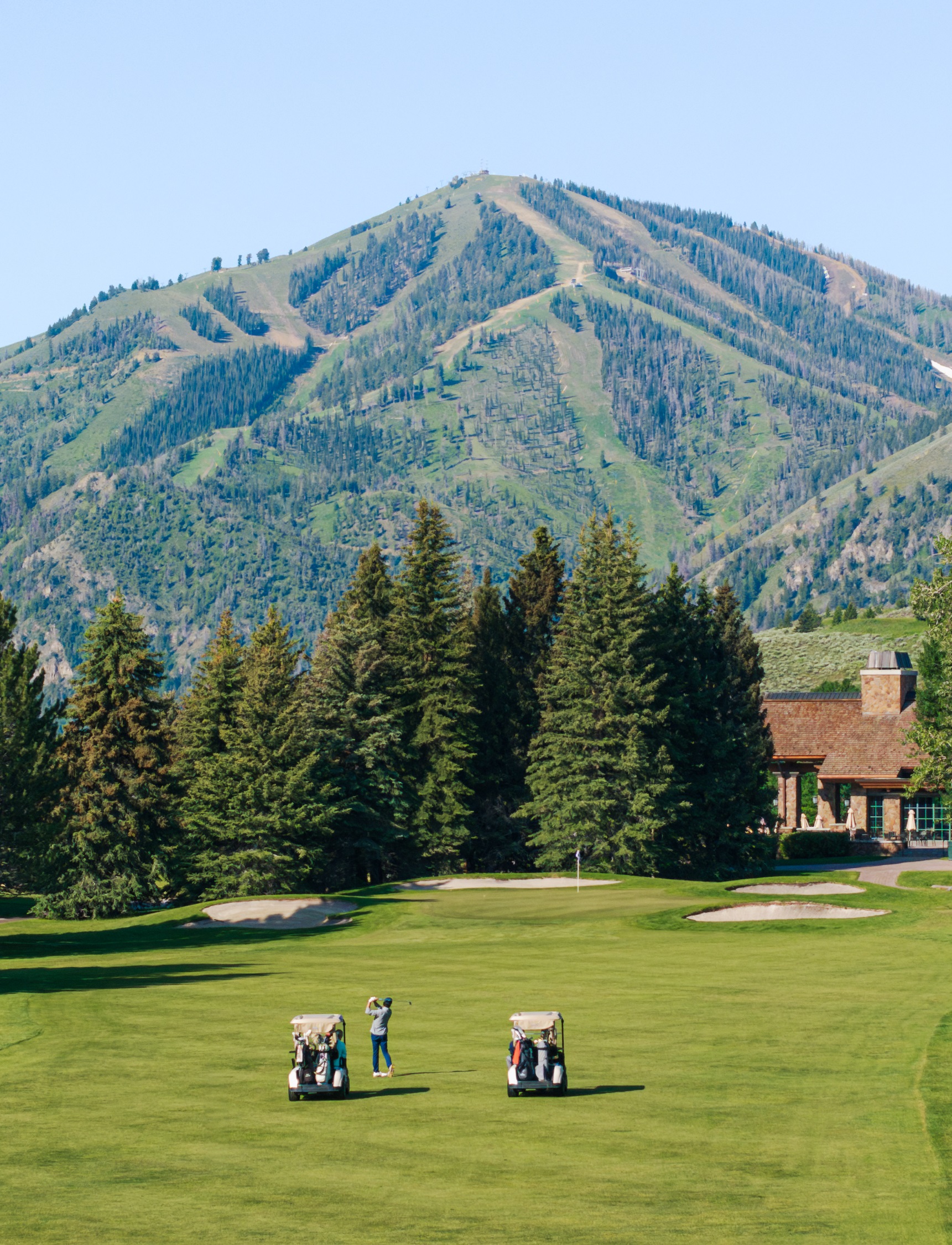 crop_svr_summer_golf_tim_salisbury_trail_creek_hole_9_drone_06-18-25_1-4024x2260-f7b7347