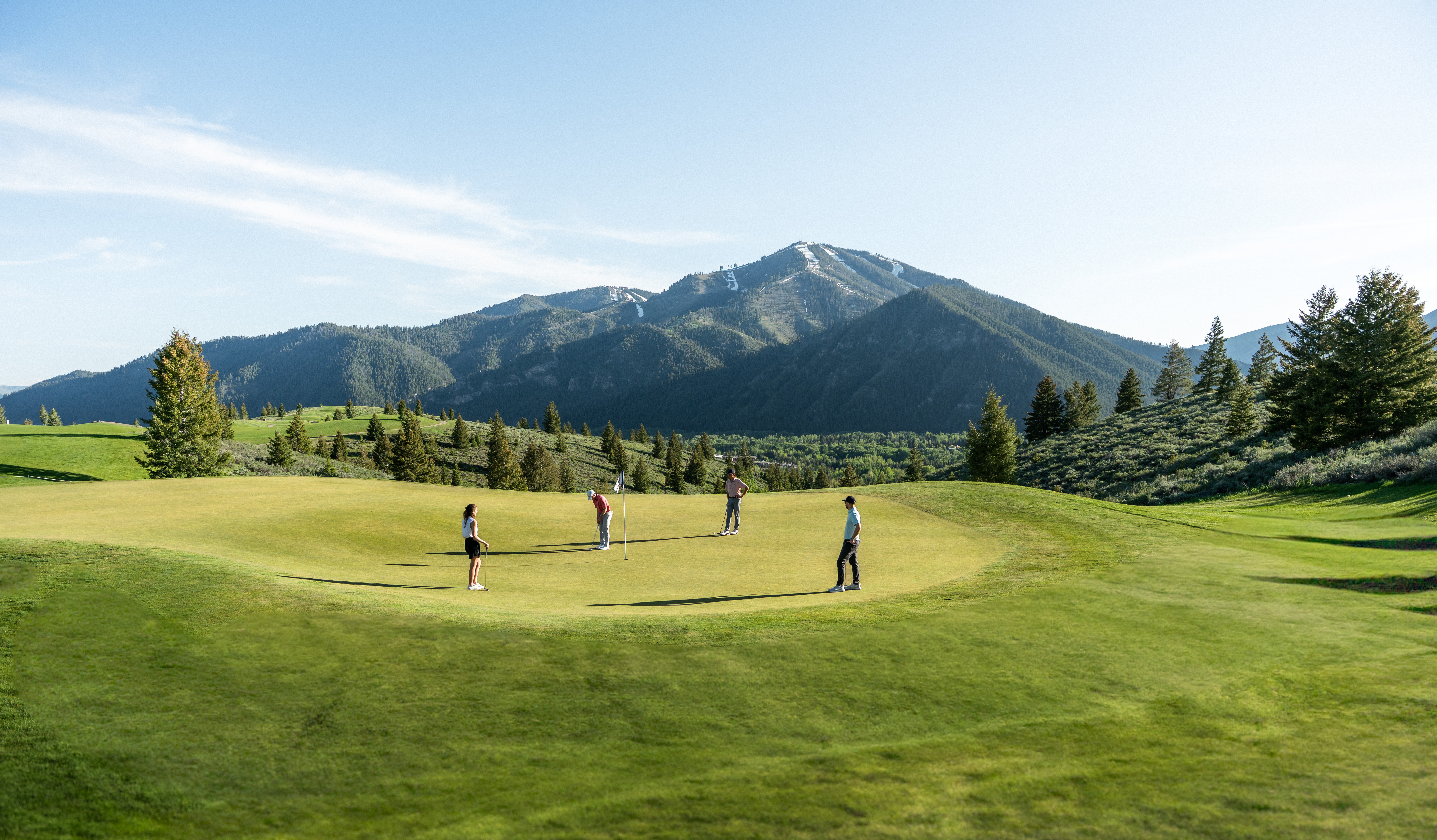 svr_golf_white_clouds_lexi_jordan_noah_erik_13