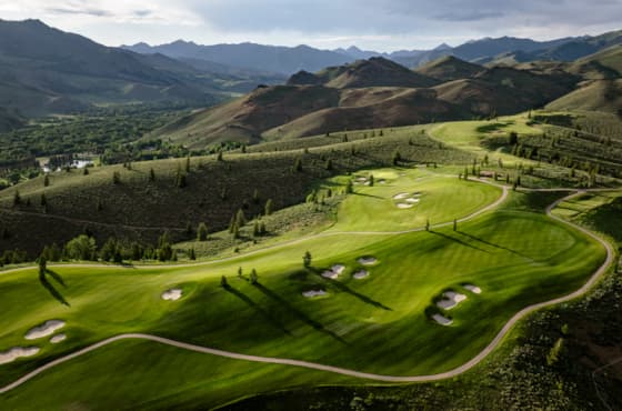 svr_summer_golf_white_clouds