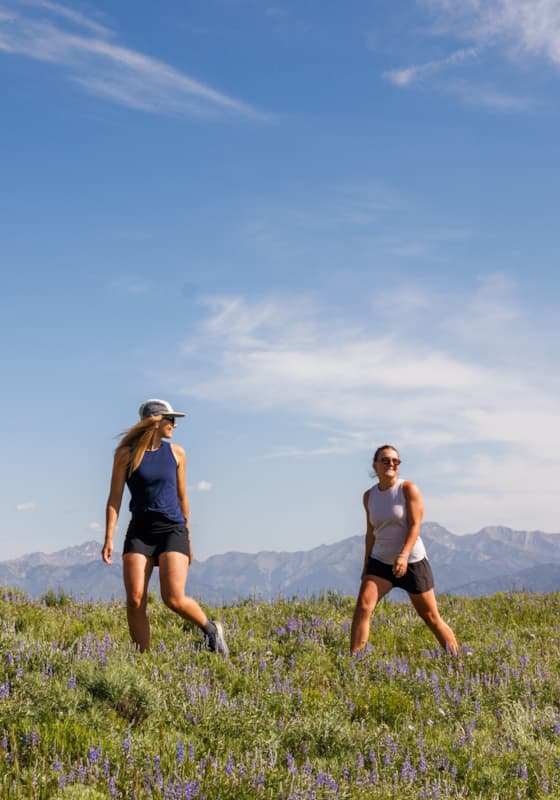 carouselcrop_svr_summer_sofiajaramillo-hiking-6555