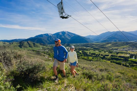 svr_summer_proctor_hike_couple_-nicklacey_riley_taylor_05-18-2026_a7401134_