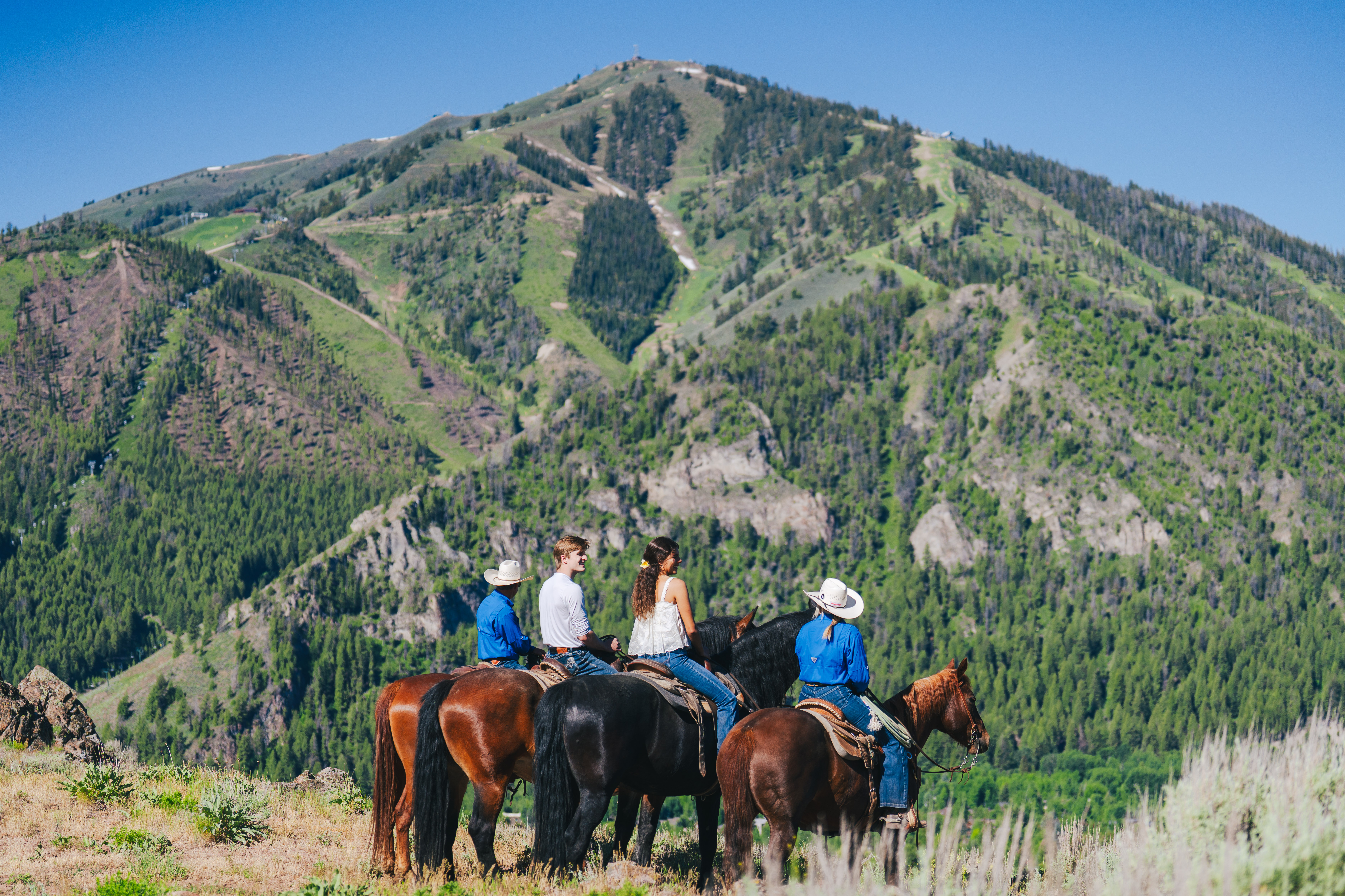 svr_summer_horseback_riding_stables_06-05-2026_a7409820_.jpg