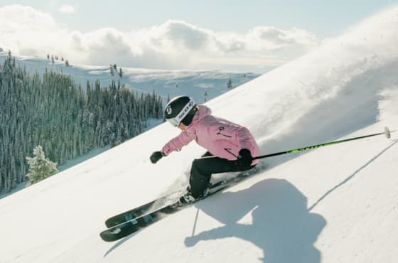 crop_svr_winter_skiing_bluebird_bowls_-sofiadewolfe_-12-27-25-0982-4000x2668-14516be