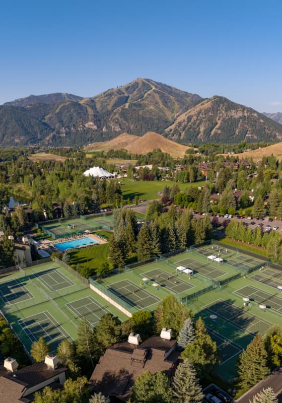 svr_tennis_pickleball_aerial_summer_2023_morton_cooper_2
