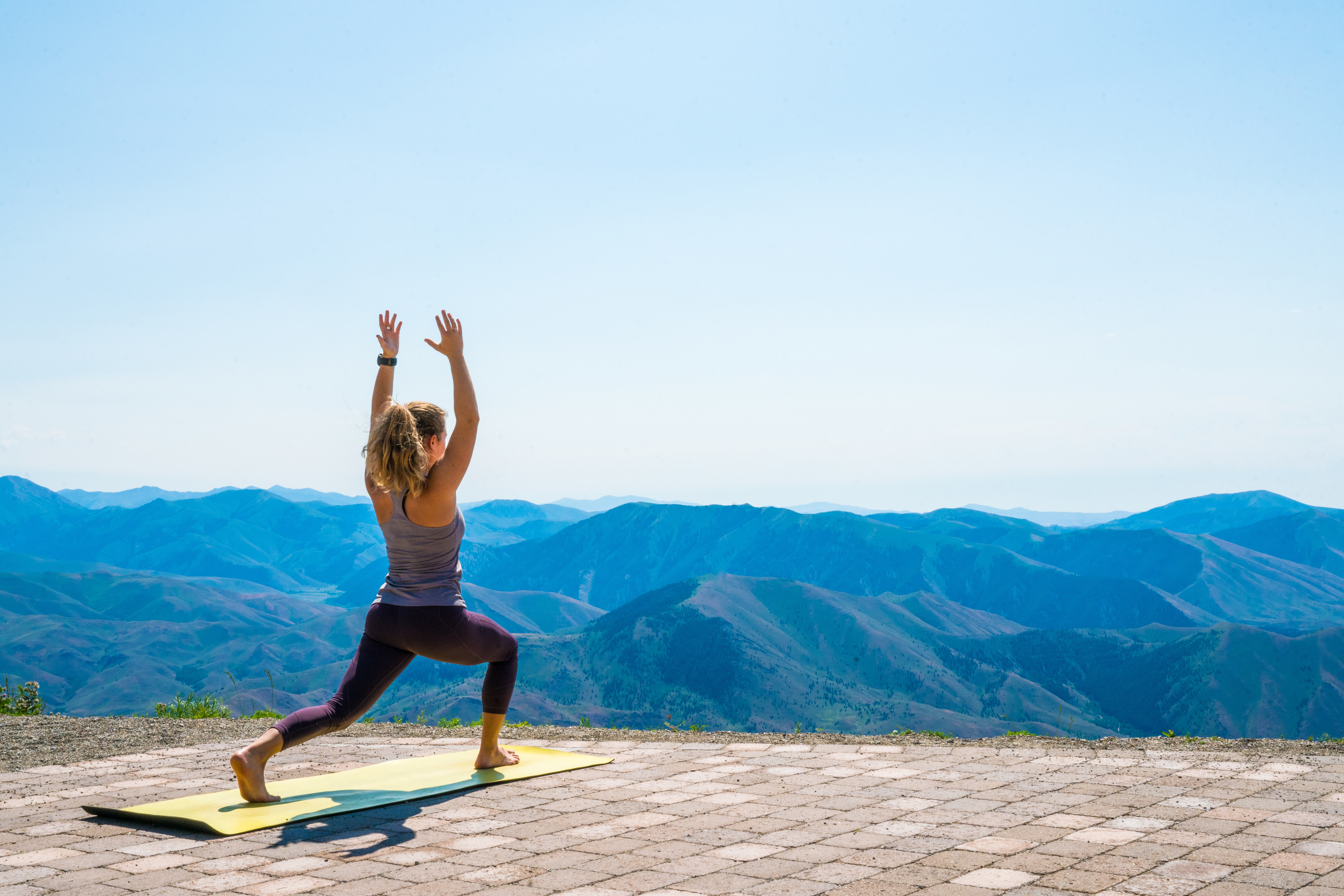 svr_lookout_yoga_baldmountain_summer_2018_idarado_3