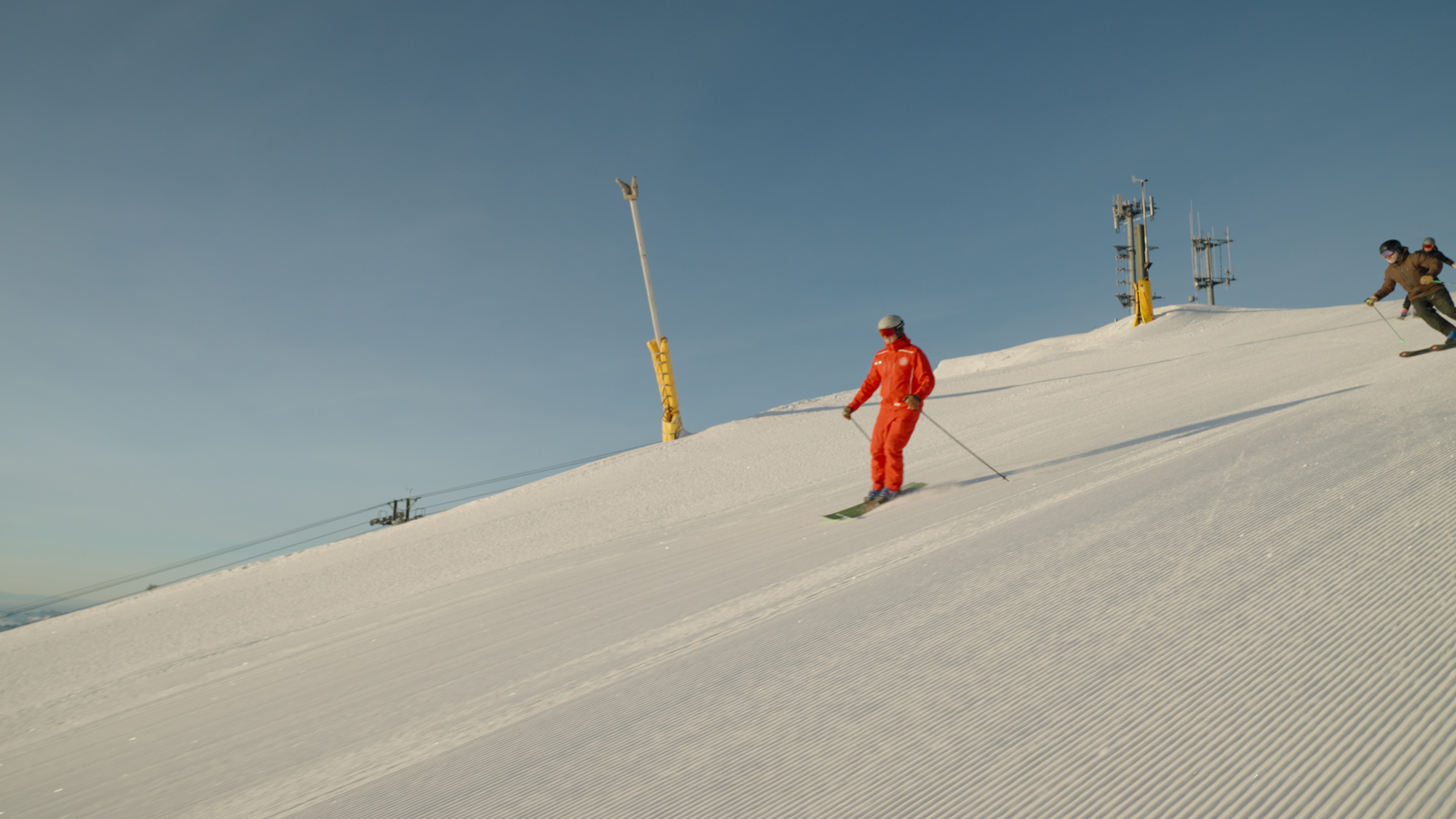 Adult-Camp-specality-play-video-screen