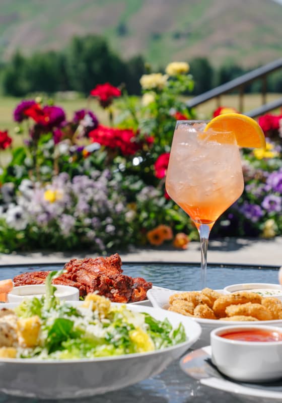 svr_summer_food_-_bev_sv_club_happy_hour_menu_a7406370