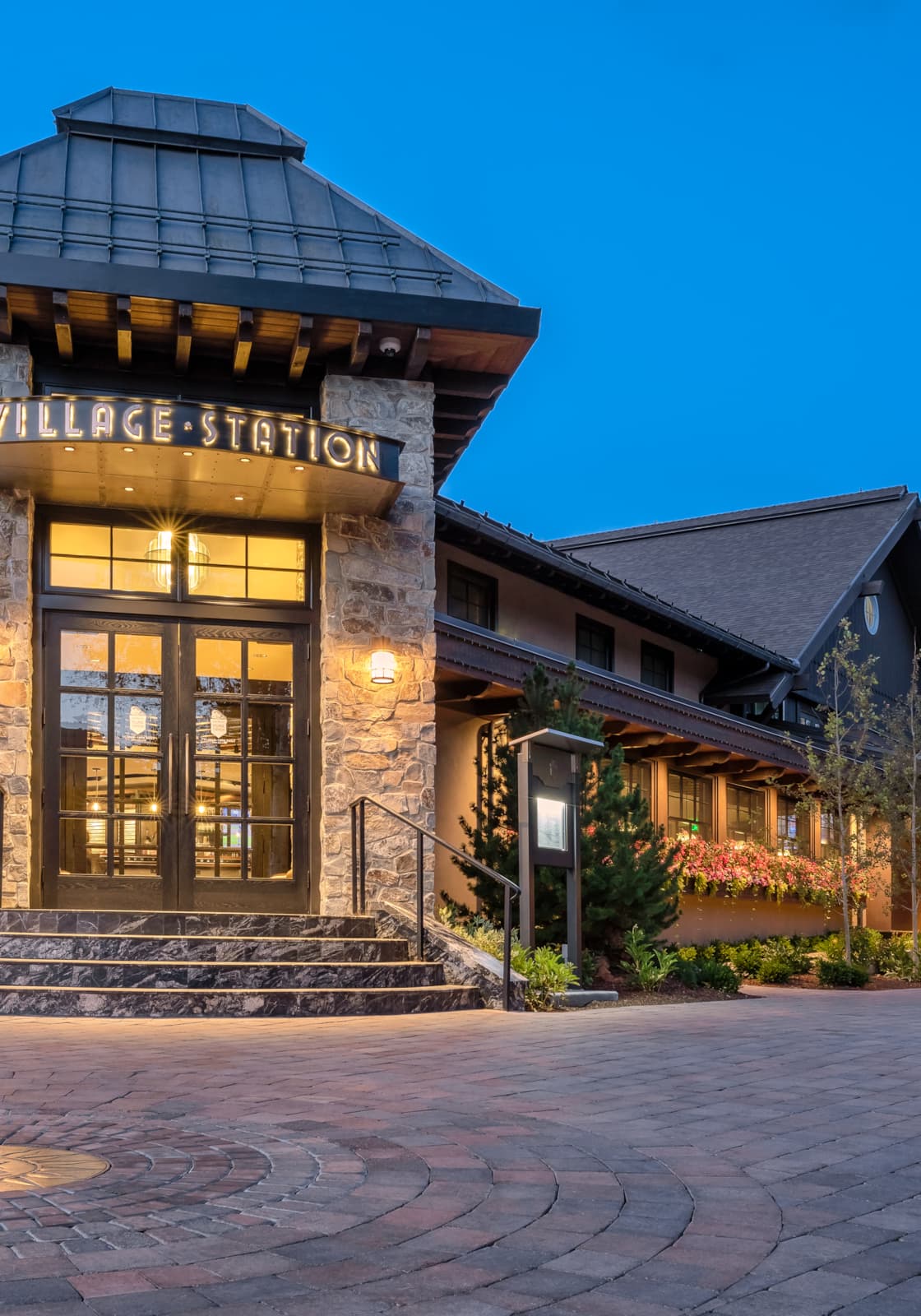 Shop, Dine, Enjoy: Sun Valley Village | Sun Valley