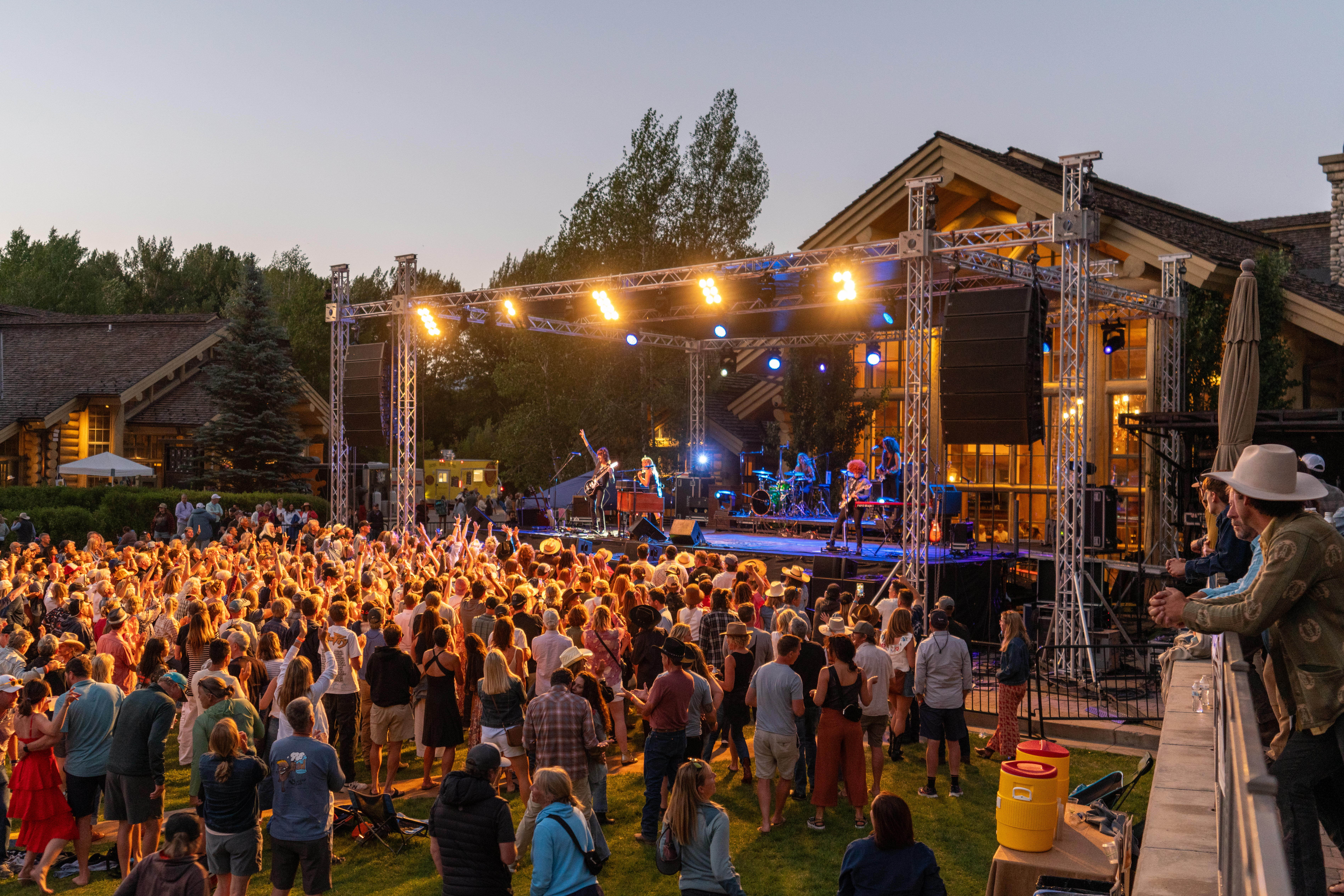 svr_riverrun_baldybluebirdfestival_gracepotter_july_summer_2024_morton_cooper_7-(1)