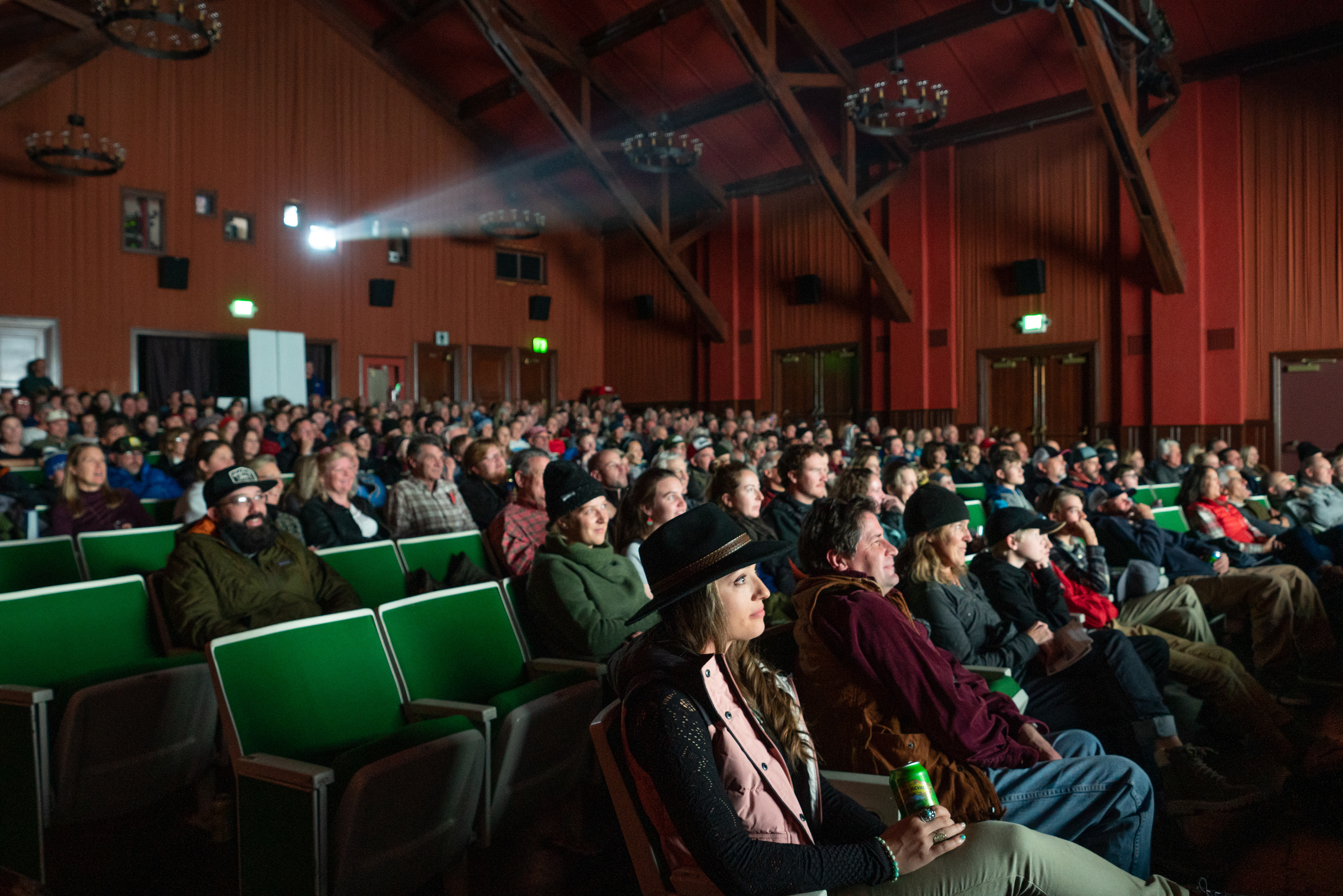 svr_operahouse_movie_winter_2019_idarado_4