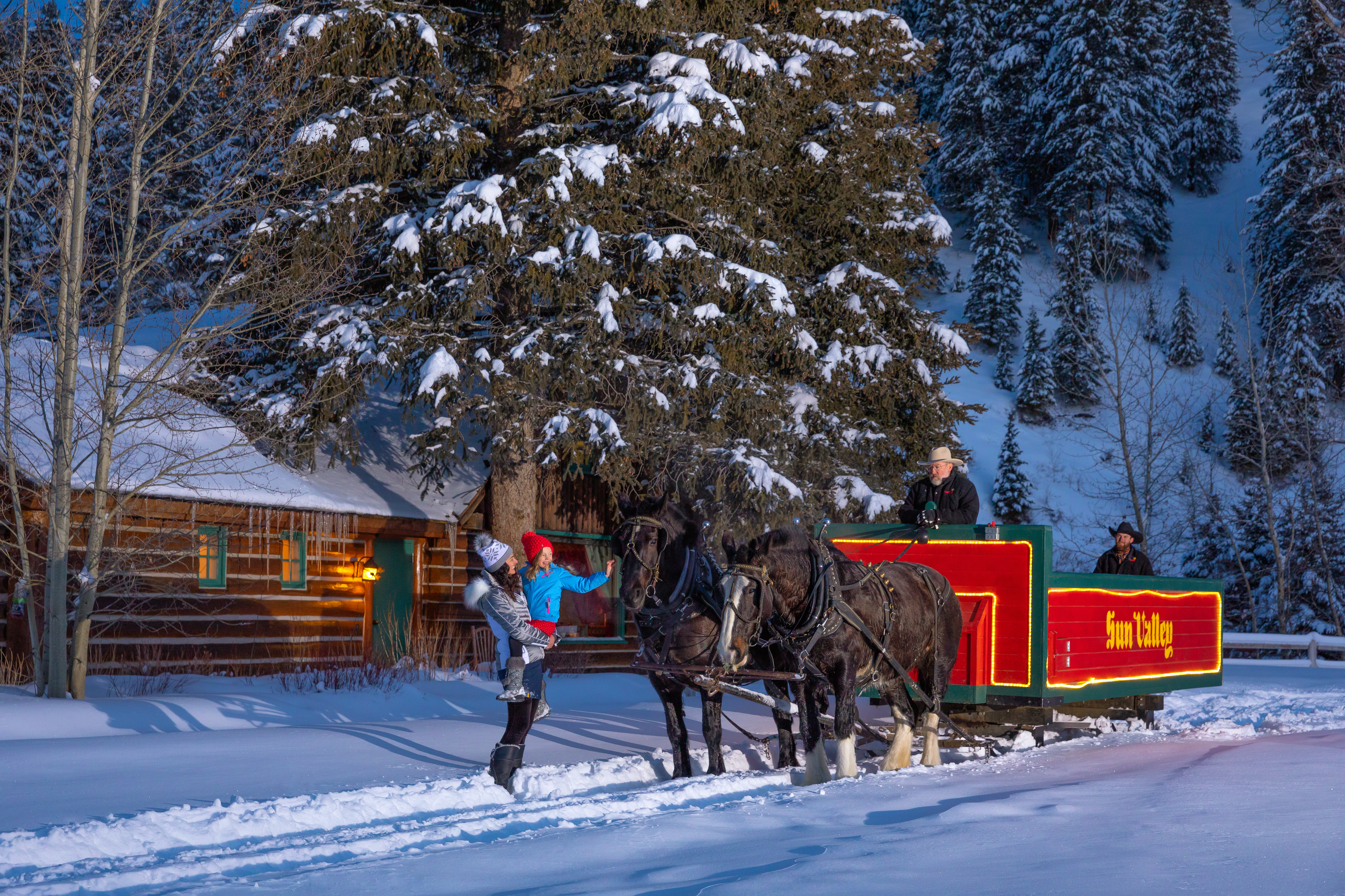 svr_trailcreekcabin_sleighride_svstables_winter_2019_dondero_steve_3