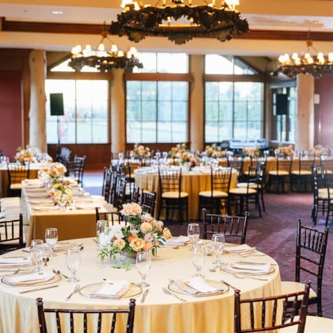 svr_dollar_wedding_taylor-sakthi-dollar-interior-tables