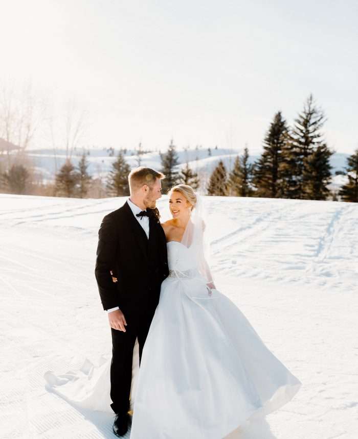 idaho-winter-wedding-rocky-mountain-bride1-1-700x860