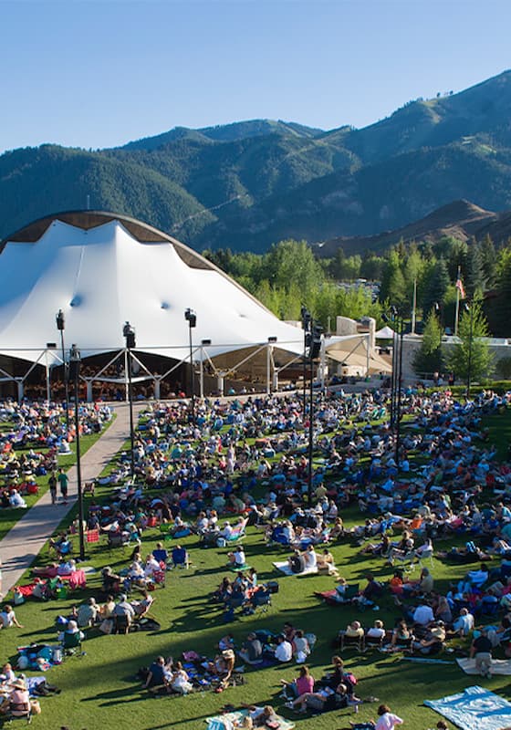 carousel-summer-live-music