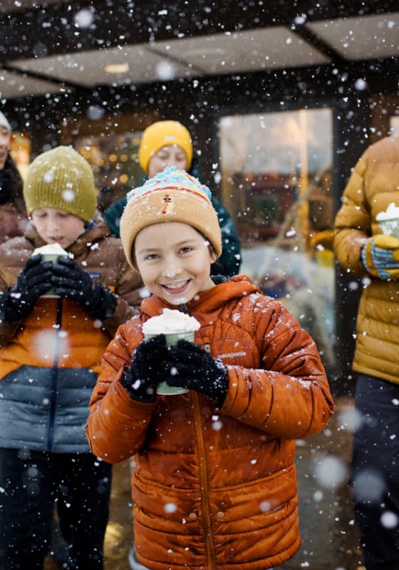 hero-active-family-everyones-happy-place