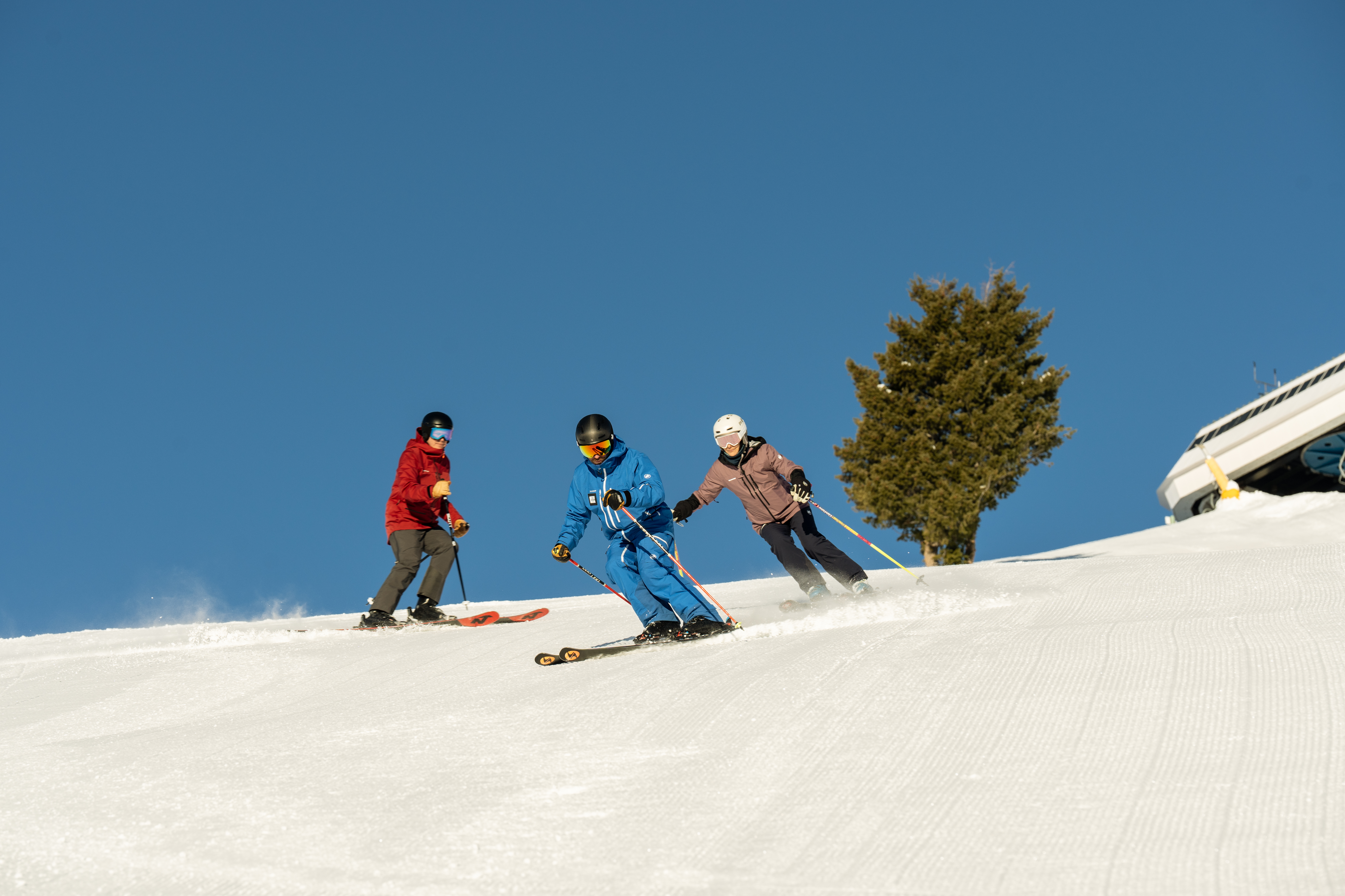 svr_snow_sports_christmas_bowl_01-15-25_19