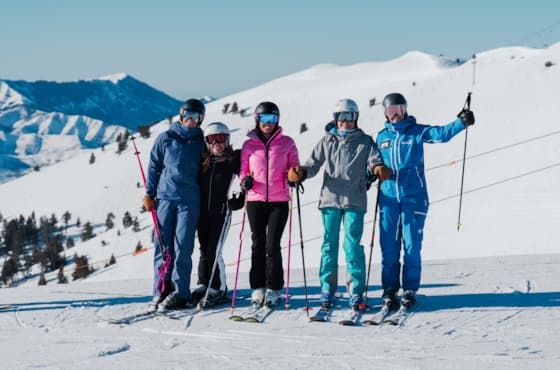 svr_winter_skiing_edgewise_lessons_ski_and_ride_women-s_camp03-09-2026_a7404323_