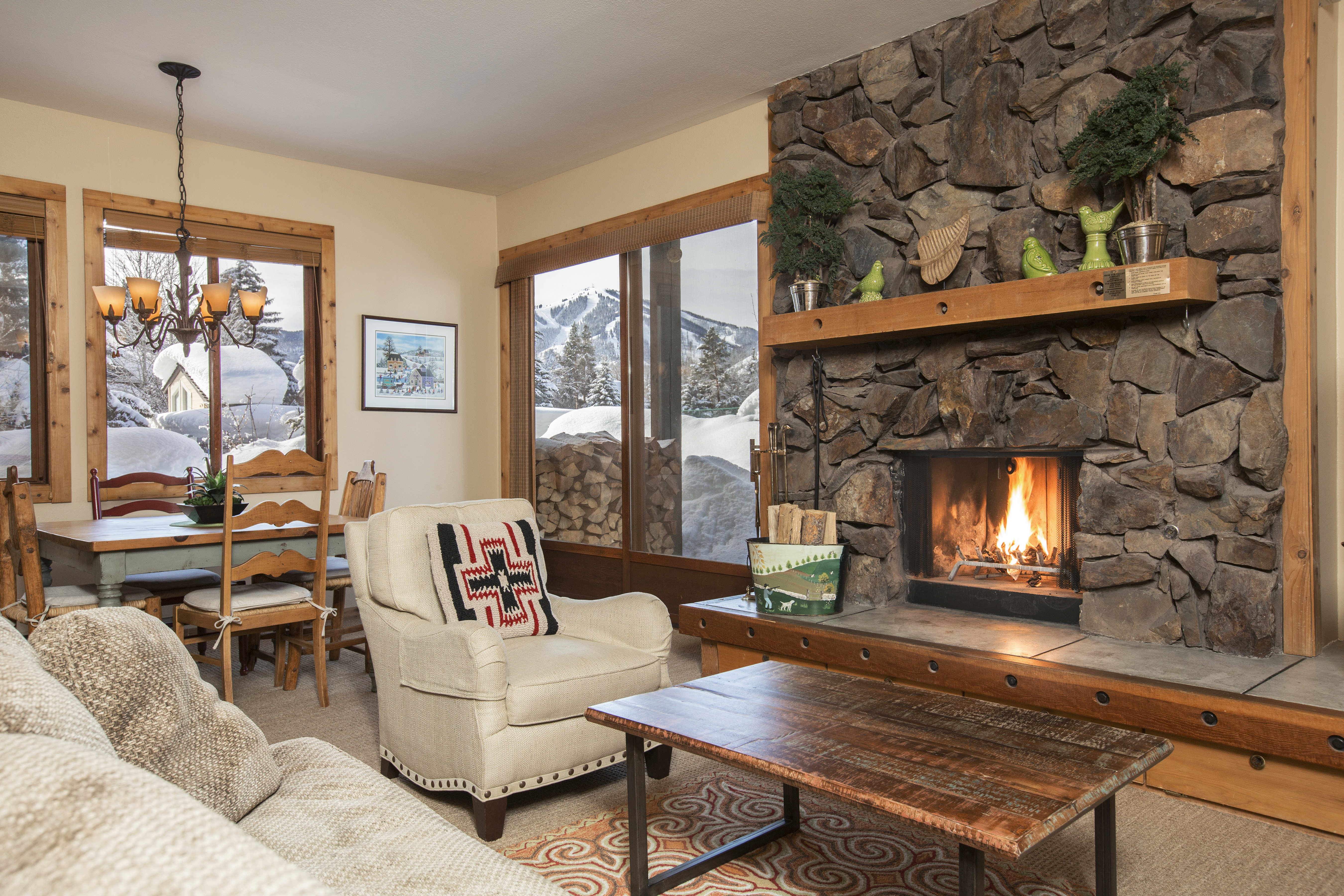 svr_wildflower_condos_lodging_winter_2017_cannell_kat_6