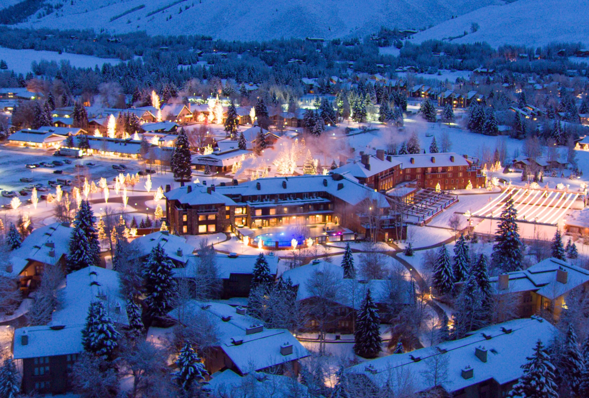 https://www.sunvalley.com/azure/sunvalley/media/sunvalley/lodging/the%20lodge/exterior/flyover-sun-valley-winter-0002.jpg?ext=.jpg?w=2400&h=1350&mode=crop&scale=both