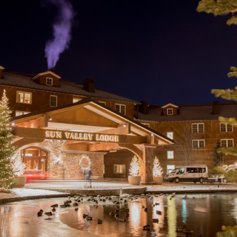 sunvalley_lodge_exteriorholiday