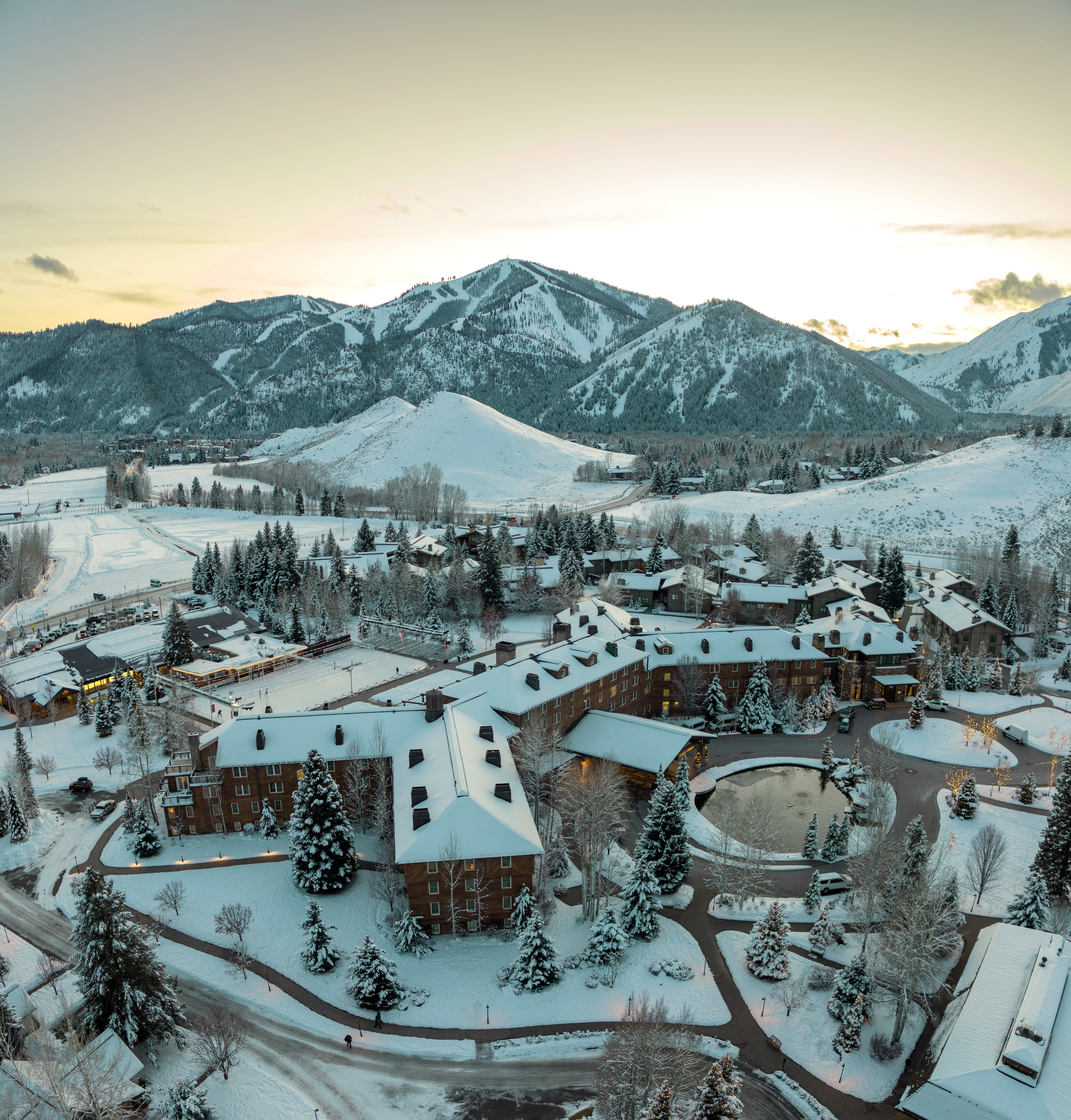 svr_mktg_night_village_scenics-drone_coop_12-15_soss_treatment_-2