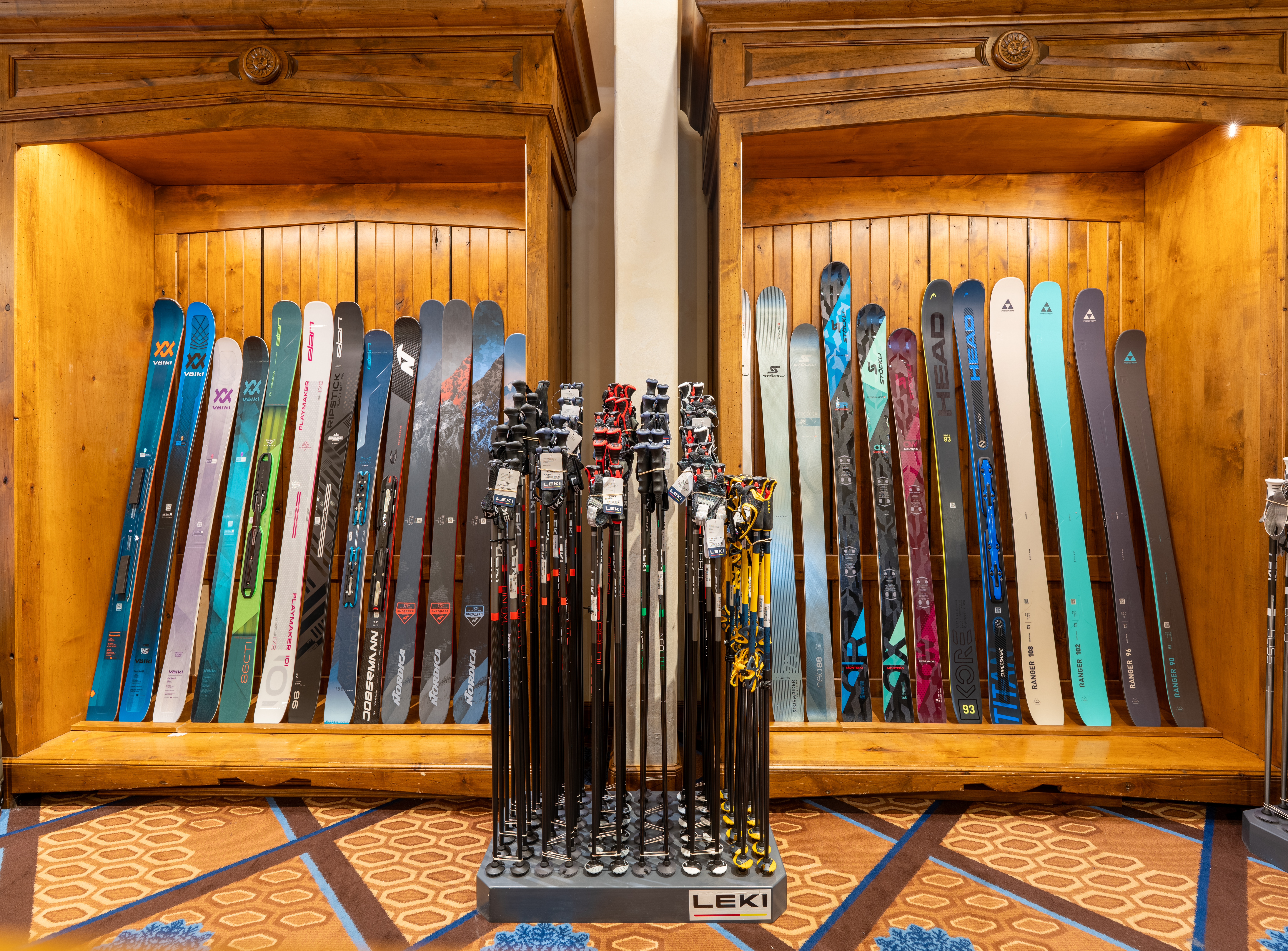 svr_brassranchrr_retail_winter_2023_morton_cooper_10