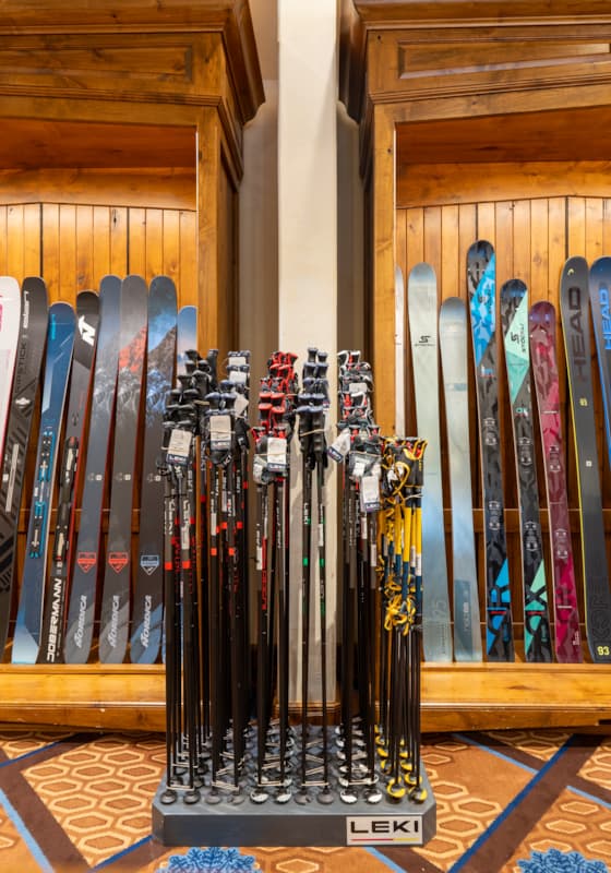 svr_brassranchrr_retail_winter_2023_morton_cooper_10