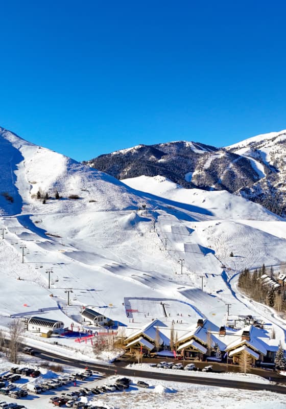 svr_dollarmountain_skiing_scenic_aerial_feb_winter_2024_gilmour_hayden_7_