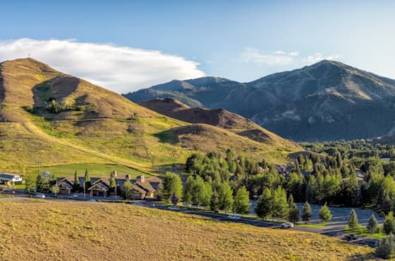 svr_summer_dollar-lodge_cooper_morton_drone_7-new